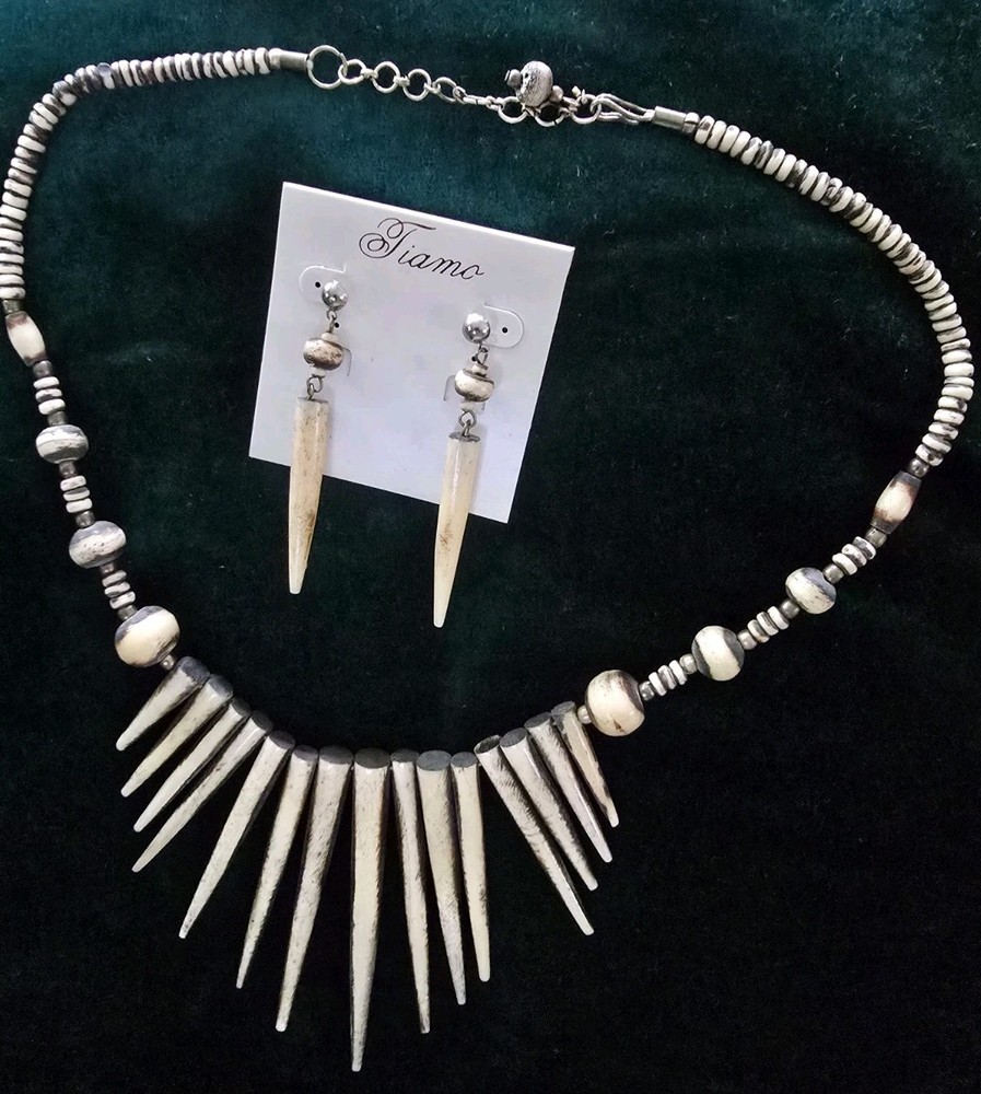 Vintage Tiamo Spike Bib Necklace & Earrings Set Bone or Horn?