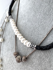 Y2K 2000s 1990s VTG Leather & Pearls Gothic *3 Necklaces STACK* 1980s long Korea