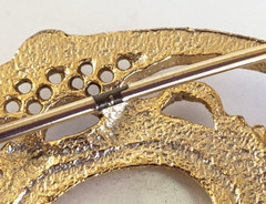 Vintage Victorian Revival Mother of Pearl Ornate Gold Tone Pin 1-9/16″