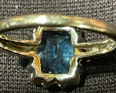 Vintage SA 10K Yellow Gold Blue Stone Ring – Size 5 – 2.33g