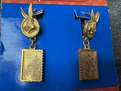 MADE IN USA Vintage Bugs Bunny Cartoon Character Pierced Earrings