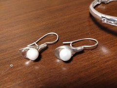 Vintage SIGNED AVON SH Silver tone metal Faux Pearl Bracelet Earrings
