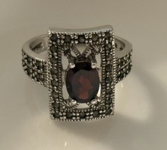 Sterling Silver Art Deco Garnet & Marcasite Filigree Ring Size 7