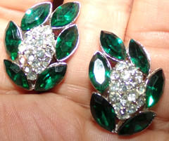 CROWN TRIFARI signed earrings with amazing green stones-SALE!!!