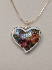 Vintage Cloisonne Puffy Two Sided Heart Floral Pendant Gold Toned Chain Necklace