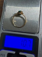 Vintage Simulated Emerald Stamped 18k HGE Ring Size 7 May Birth Stone Green
