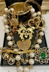 Vintage Estate Costume Jewelry Lot ! TRIFARI , SARAH COV and more!