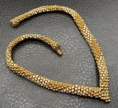 Rare Ciner Gold Tone Encrusted Crystal Rhinestone Thick V Shape Choker Necklace