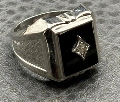 Vintage Vargas 18K HGE White Gold Plated Black Onyx Rhinestone Ring Size 8