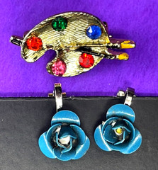 Vintage Artist Paint Palette Pin/Brooch and Purple Rose Earrings Clip jn