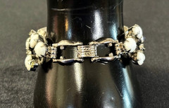 VTG D&E JULIANA Silver Tn WHITE MILK GLASS SMOKE RHINESTONE 5 Link Bracelet 7″ L