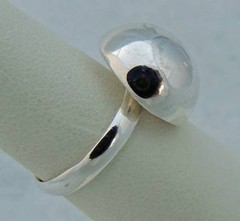 MODERNISTIC 0.925 Sterling Silver Estate 3/8″ DOME HALF BALL band RING size 7