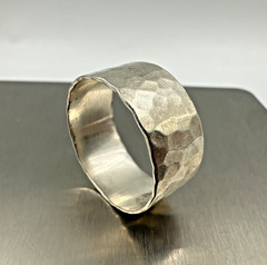 Vintage Sterling Silver Cigar Band Hammered Modernist Ring Mens Sz 11.75 9.5mm