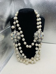 Dazzling AB Rhinestone Vintage Hollywood Glamorous Layered Faux Pearl Necklace