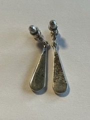 Vintage 925 Sterling Silver Earrings Elegant Teardrop Dangle Drop 1.25″ D384