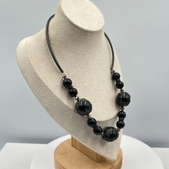 Vintage Boho Black Bead Collar Necklace Silver Tone Filigree Toggle 18″ Classic