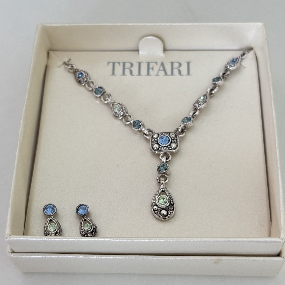 New Trifari Blue Rhinestone Silver Tone Drop Necklace Pierced Earrings Set
