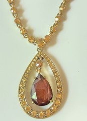 VTG.NR Signed Gold Tone Rhinestone Teardrop Pendant Necklace Amber Brown Glass