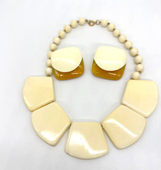 Vintage Necklace and Earring Set Chunky Retro Acrylic Cream Orange Lucite MCM