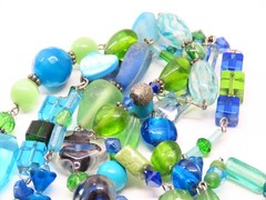 Vintage Necklace Blue Green Beaded Crystal Art Glass D5382