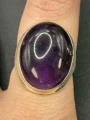 Vintage Sterling Silver 25x17MM Amethyst Cab Ring 7 Grams Size 9 E22