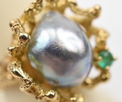 1950s 14k Gold Textured Ring Sz 8 w/Blue Baroque Pearl 10-12mm Emerald 11.4g