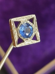 18K & 14K White Gold Antique Art Deco Sapphire Stick Pin