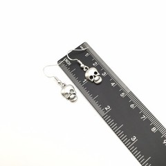 Silver Tone Costume Goth Skull Hook Dangle Earrings #25