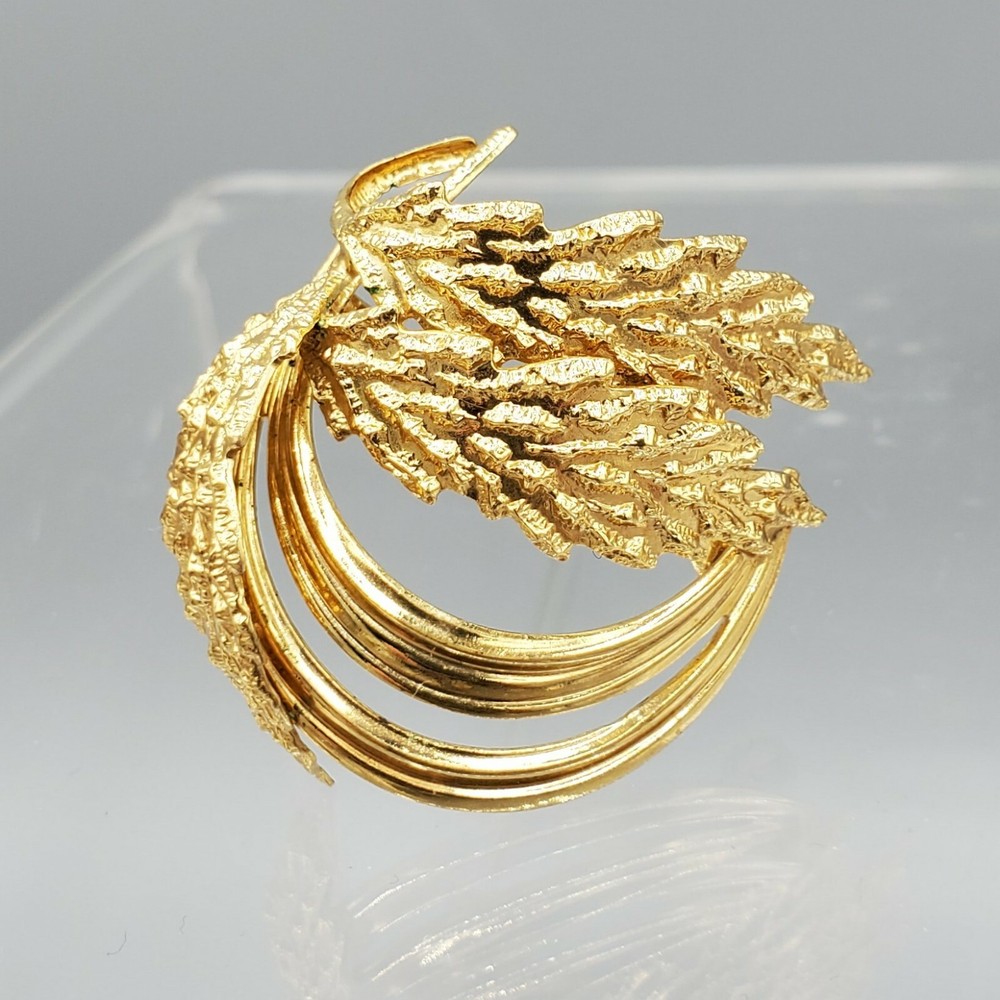 German 18K GF Sculpted Leaf Open Ring Brooch