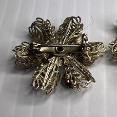 Vintage 1950’s Rhinestone Metal Set 2 Brooches Flower