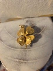VINTAGE 4 LEAF RHINESTONE CLOVER CHARM PENDANT