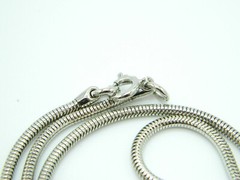 Pcraft Chain Link Silver Tone Coil Necklace Vintage 1960s 18.5″ Length