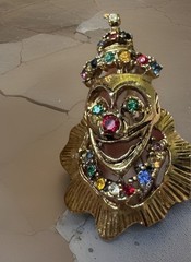 Read Clown Face Necklace Pendant Multi Round Rhinestones Gold Tone Signed