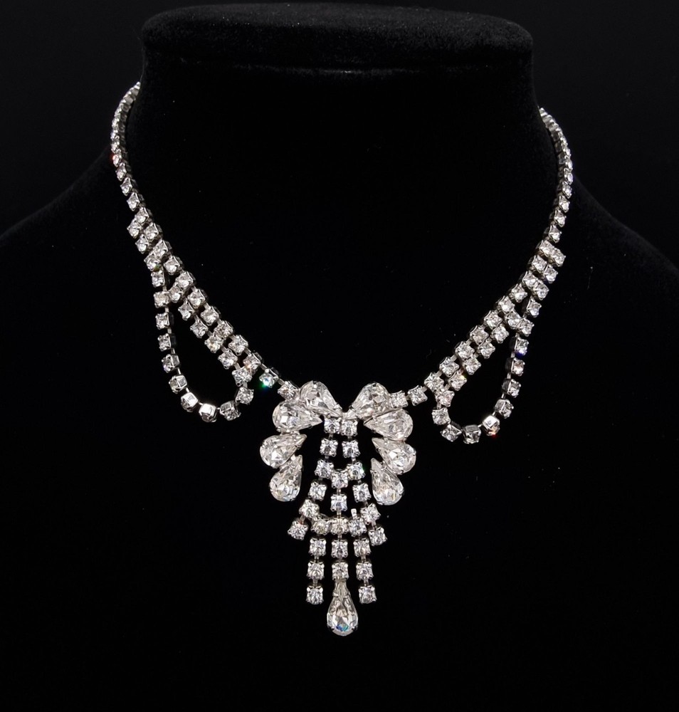 Vintage 1950’s-1960’s Rhinestone Choker Necklace