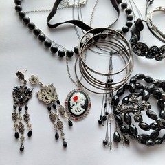 Estate Find Black Silver/Gold Tone Jewelry Lot Necklace, Earrings & Bracelets