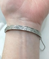 Vintage Silver Tone Filigree Hinged Bracelet Clip Earrings Brooch Set