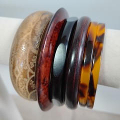 All Vintage Browns Bangle Bracelet Lot Wood Plastic Sz 7.5-8 Saucer Carved