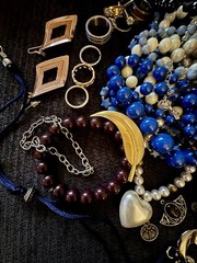 Rings & 52 Things Vintage New Jewelry Collection 22 Rings & More All Wearable