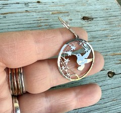 Vintage Signed Wild Bryde Silver Tone Hummingbird Cut Out Design Dangle Earrings