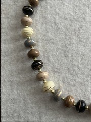 Vintage Earth Tone Acrylic/ Resin Beaded Necklace With Splashes Of Gold. 13”