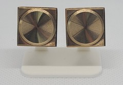 Le Chevron Vintage Gold Tone Square Bullet Back Cufflinks Presentation Box