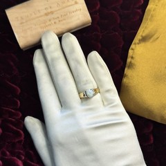 VINTAGE 10K Gold Natural Australian White Opal Diamond Ring Size 7 Rainbow Opal