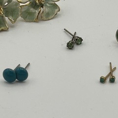 Lot Of 14 Pairs Estate Fashion Vintage Green Turquoise Tone Stud Earrings