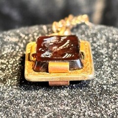 INTAGLIO double sided vintage GF pendant on FCC gold filled cable chain 1/20 12k