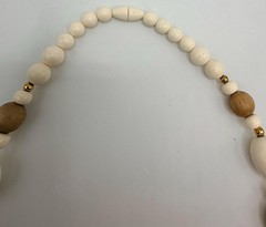 Vintage off white light wood and brown marbled amber colored beaded necklace