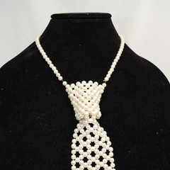 Vintage 60s Retro Chic Faux Pearl Woven Necktie Necklace – Marked Hong Kong