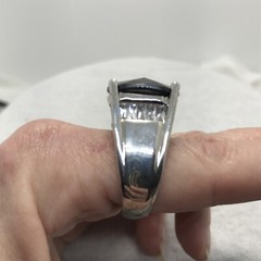 Vintage 925 Sterling Silver Black Onyx – Clear Cubic Zirconia Designer Ring 9