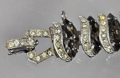 Vintage Weiss Smoky Crystal Rhinstone “Black Diamond” Bracelet & Earrings Set