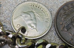 Vintage World Coins Travel Charm Link Bracelet South Africa Britain India