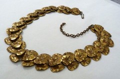 ANTIQUE VINTAGE 1930’s GERMANY LAYERED EMBOSSED LEAVES GOLD VERMEIL NECKLACE